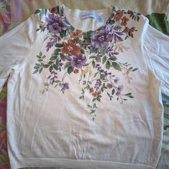 Alfred Dunner Women's XL Ivory Floral Sequin &Pearl Beaded Long Sleeves Sweater - Picture 6 of 15